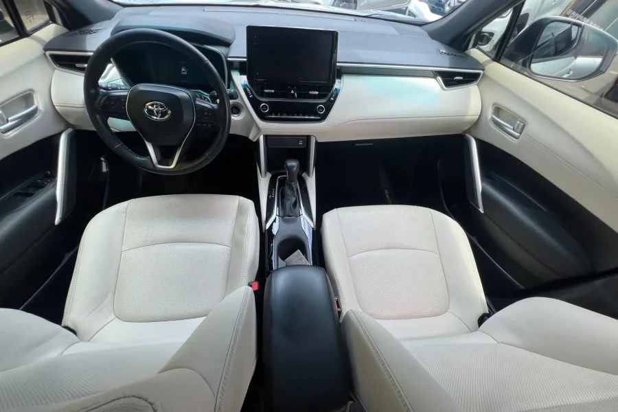 33767498-0a79-4ffa-8ff7-a2f8f1965207