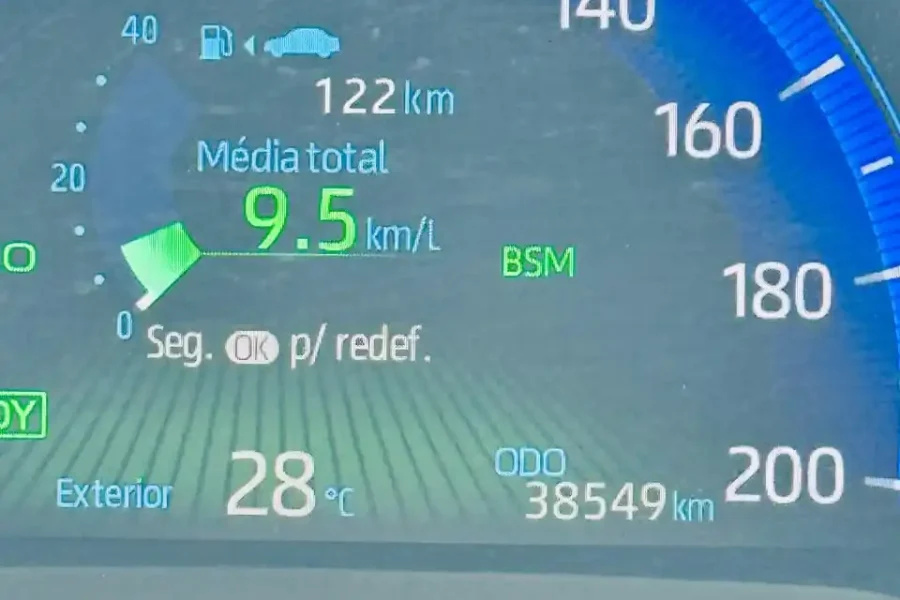 WhatsApp-Image-2025-12-18-at-16.06.53