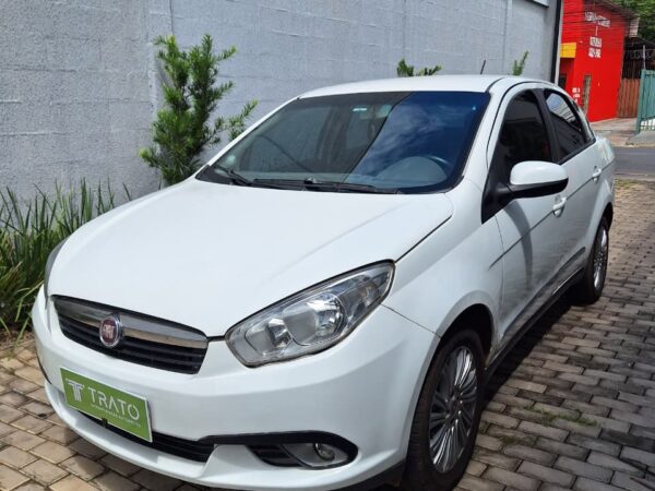 Grand Siena ESSENCE 1.6 Flex 16V