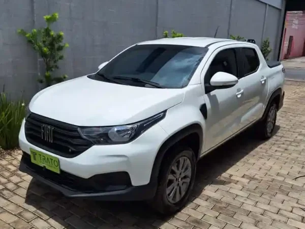 Strada Freedom 1.3 Flex 8V CD