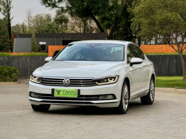 Passat Highline 2.0 TSI 220cv Tip.
